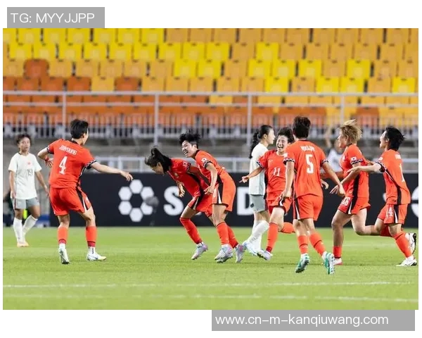 东亚杯盛况空前各国球队激烈角逐展现足球魅力与团结精神 东亚杯盛况空前各国球队激烈角逐展现足球魅力与团结精神